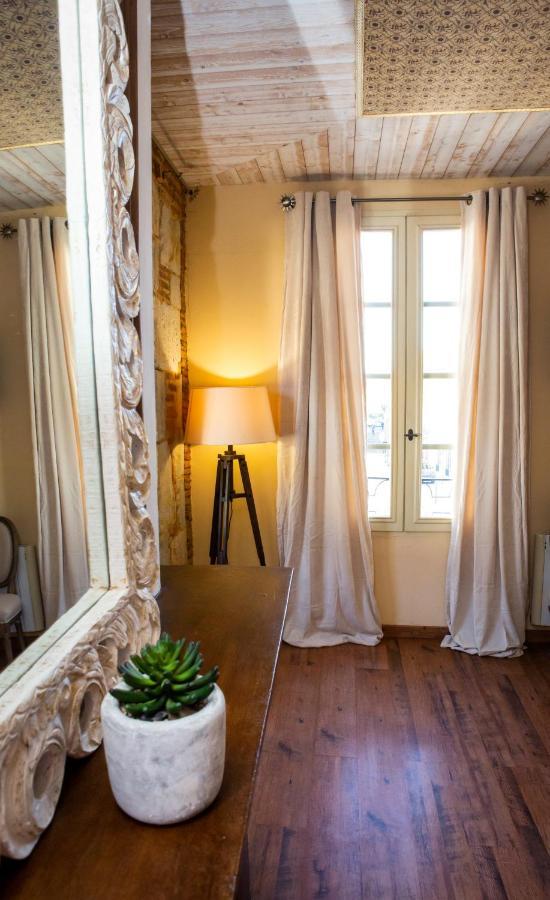 Cafe De France Eauze Bed & Breakfast Екстериор снимка
