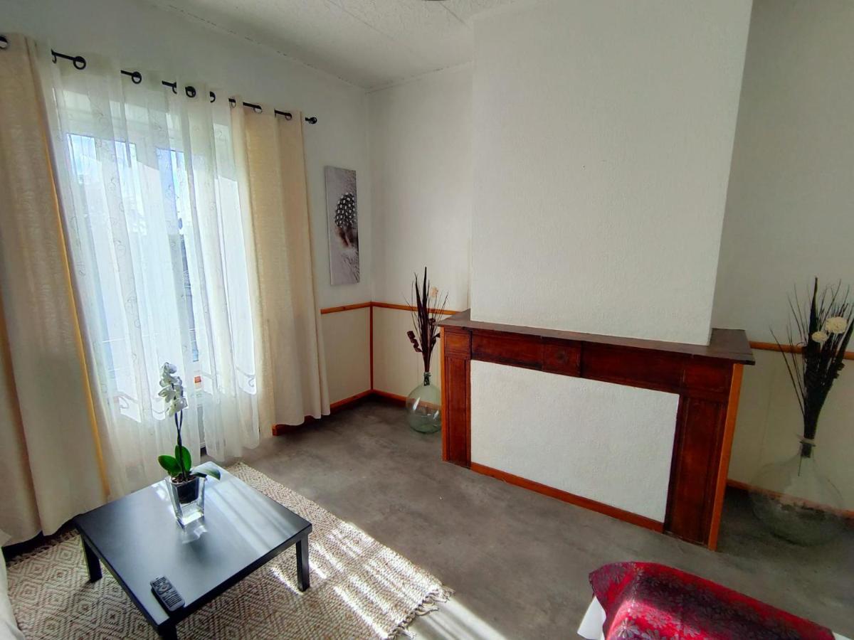 Cafe De France Eauze Bed & Breakfast Екстериор снимка
